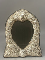 Load image into Gallery viewer, Silver Photo Frame with Traditional Antique Heart Aperture. L
