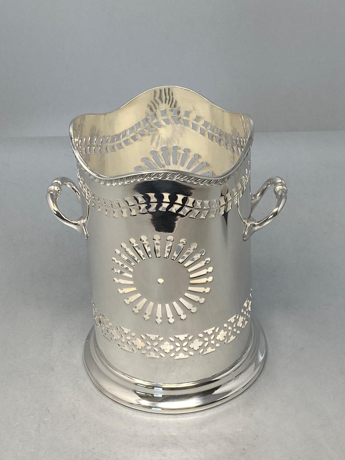 Antique Victorian Silver Plated Bottle Holder/Syphon Stand