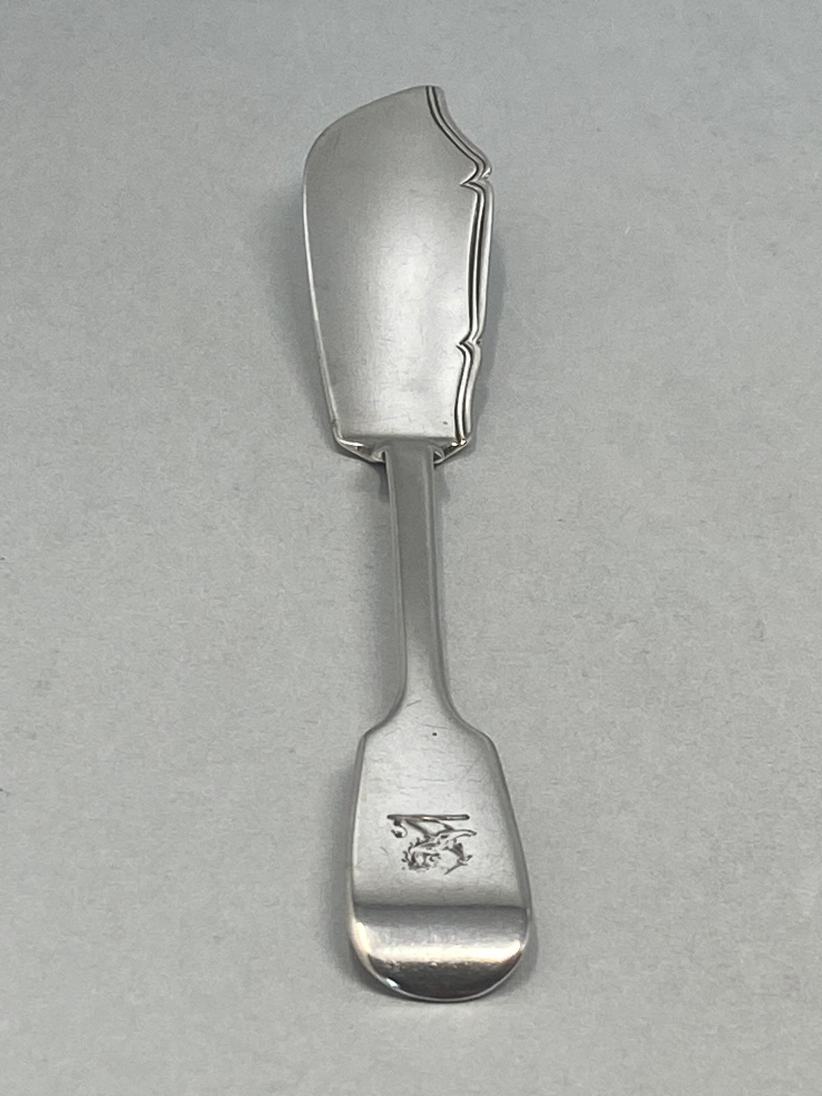 Antique Victorian Sterling Silver Butter Knife with Crested Handle
