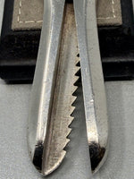 Load image into Gallery viewer, Pair of Sterling Silver Grape Shears
