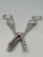 Load image into Gallery viewer, Pair of Sterling Silver Grape Shears
