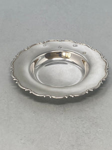 Sterling Silver Round Silver Dish with Shaped Edge