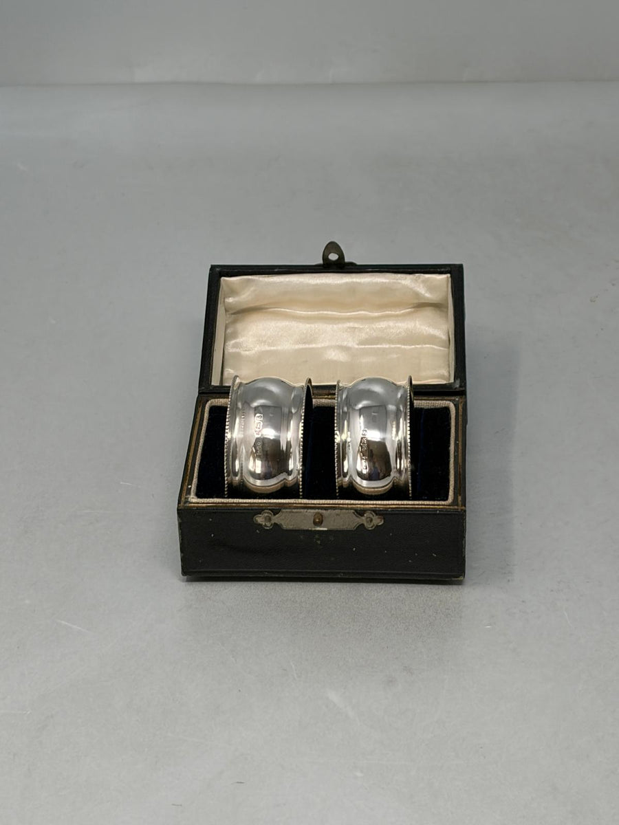 A pair of Antique Sterling Silver Napkin Rings in original box – Ellis ...