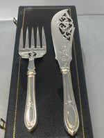 Load image into Gallery viewer, Pair of Antique Victorian Silver Plated Fish Servers in case (new)

