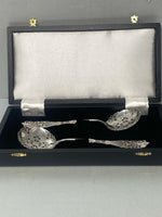 Load image into Gallery viewer, Pair of Antique Sterling Silver Spoons in Case
