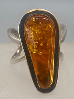 Load image into Gallery viewer, Sterling Silver &amp; Natural Amber Ring
