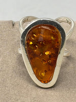 Load image into Gallery viewer, Sterling Silver &amp; Amber Ring
