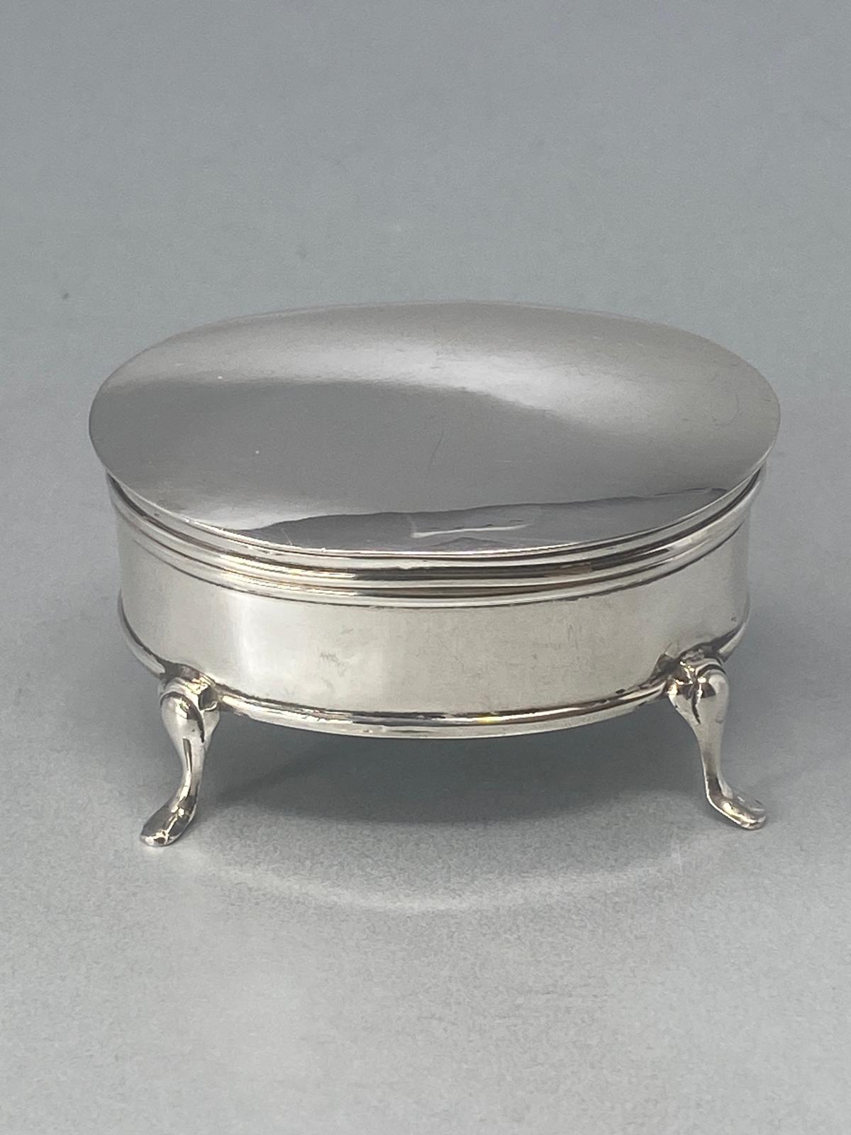Antique Sterling Silver Trinket/Ring Box Hallmarked : Chester 1924