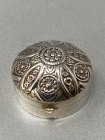 Load image into Gallery viewer, Sterling Silver Round Chased Pill Box
