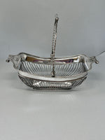 Load image into Gallery viewer, Oblong Old Sheffield Cake Basket with Swing Handle
