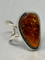 Load image into Gallery viewer, Sterling Silver &amp; Amber Ring
