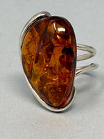Load image into Gallery viewer, Sterling Silver &amp; Amber Ring
