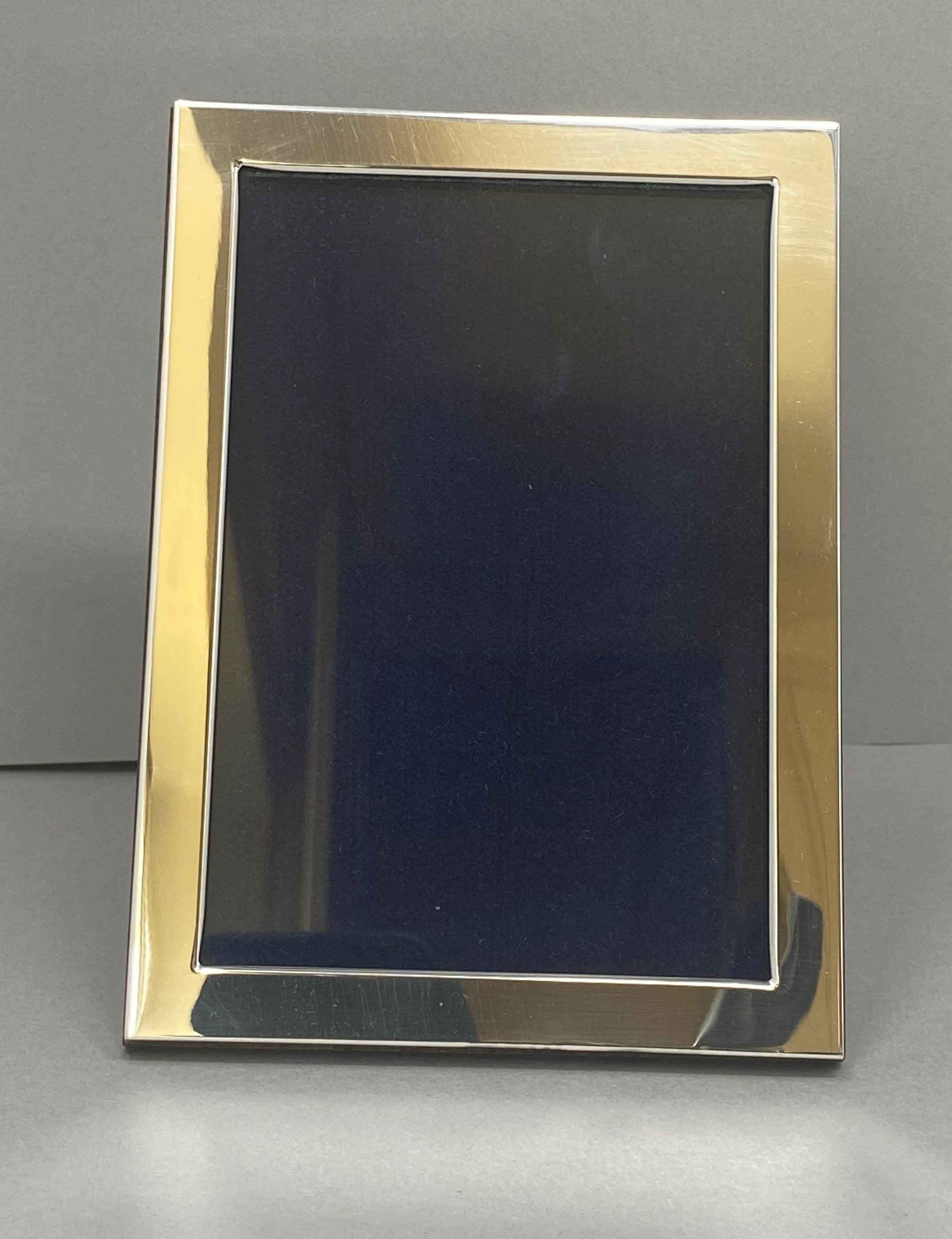 Silver Photograph Frame by Carrs of Sheffield  FNPR3