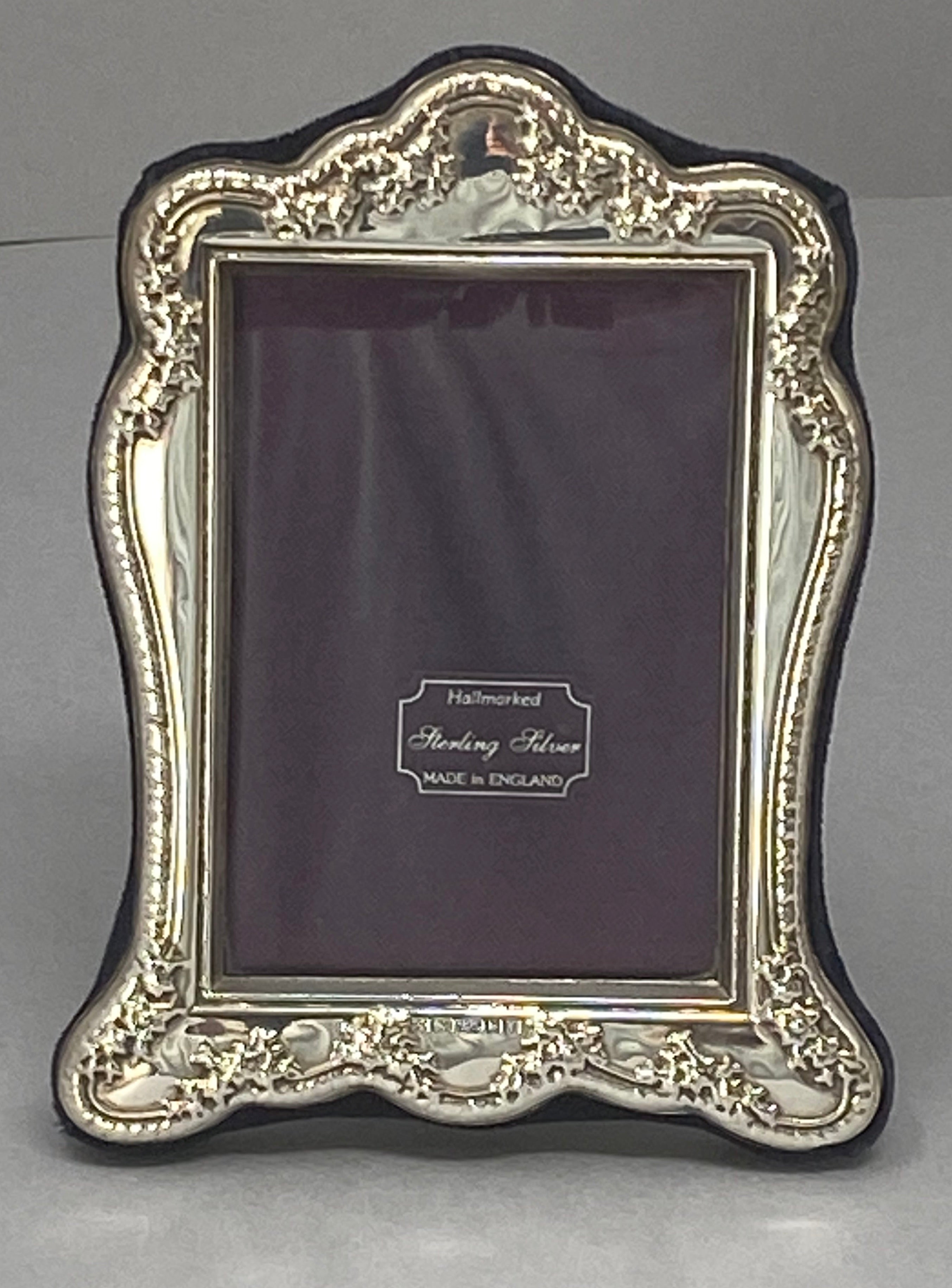 Silver Photo Frame. K17/S