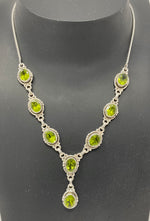 Load image into Gallery viewer, Silver and Peridot Necklace
