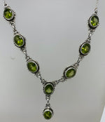 Load image into Gallery viewer, Silver and Peridot Necklace
