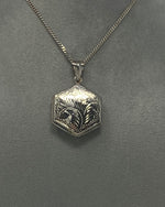 Load image into Gallery viewer, Silver Engraved Locket
