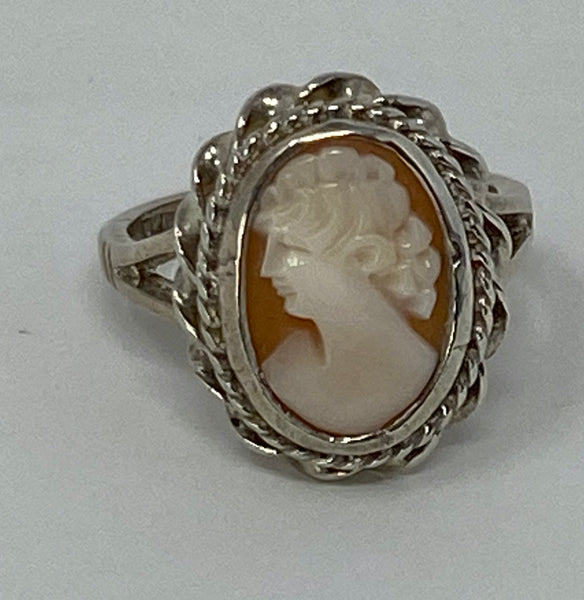 Buy Victorian Silver Cameo Ring for Women, Sterling Silver, Gifts for Her,  Shell Carved Jewels, Antique and Vintage Jewelry. Online in India - Etsy