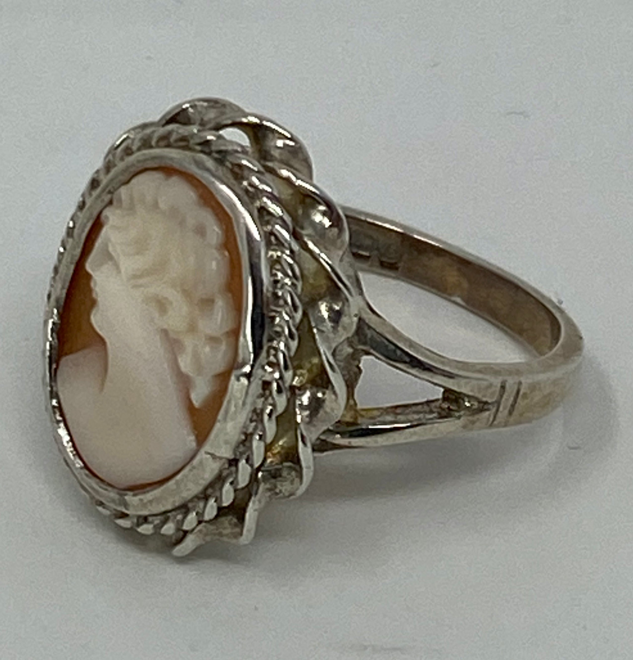 VINTAGE Victorian Era 800 Silver Mother of Pearl Carved Cameo Ring -  eurythmik