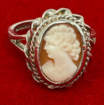 Load image into Gallery viewer, Sterling Silver Vintage Cameo Ring
