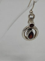 Load image into Gallery viewer, Silver and Garnet Earrings
