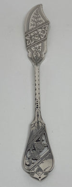 Load image into Gallery viewer, Antique Silver Plated Canape Set
