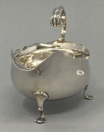 Load image into Gallery viewer, Antique Silver Plated Pair Sauce Boats
